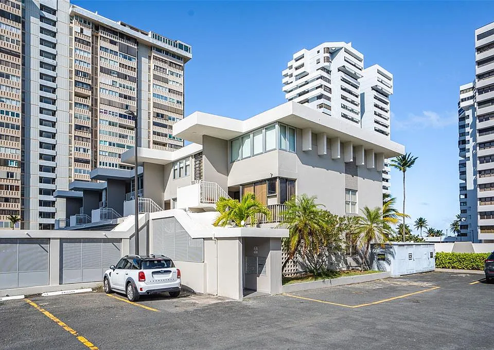 1477 Ashford #9A