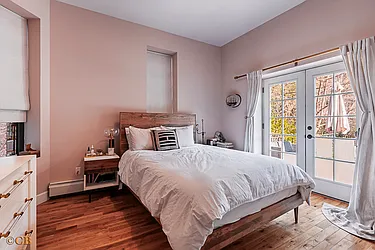 Rented by Brown Harris Stevens