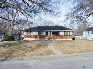 3632 N Olive St, Kansas City, MO 64116
