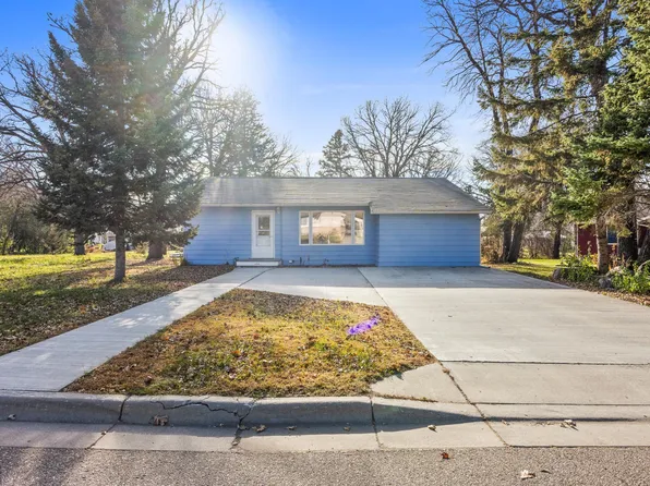 227 1st St NW, Elbow Lake, MN 56531