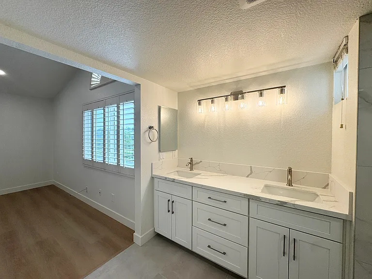 3413 Caseras Dr — Photo 41