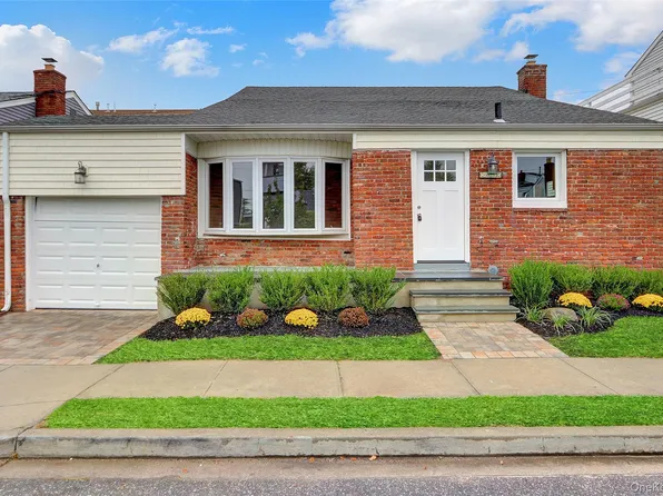 63 Kirkwood Street, Long Beach, NY 11561