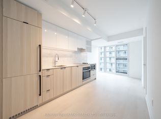 252 Church St #5709, Toronto, ON M5B 0E6