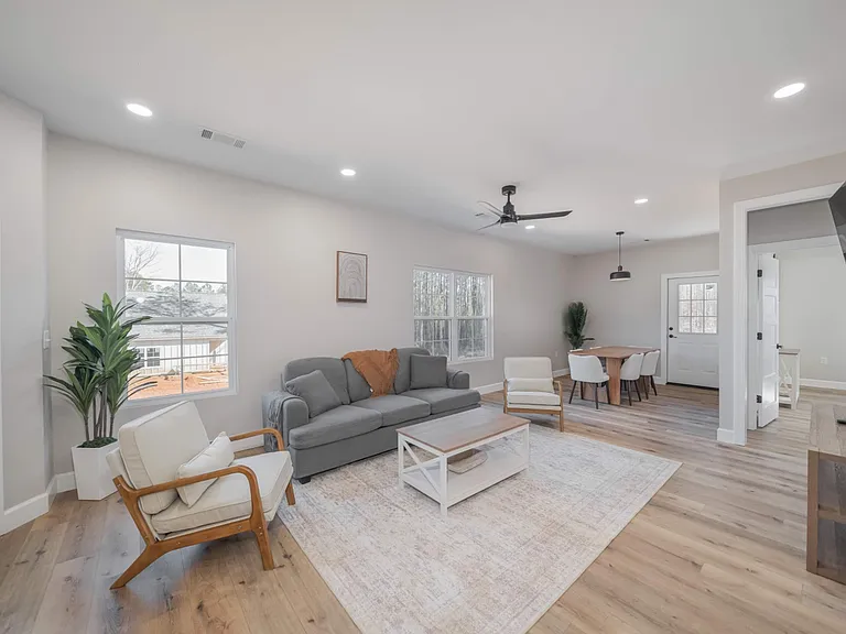 586 County Road 989 #B7 — Photo 5
