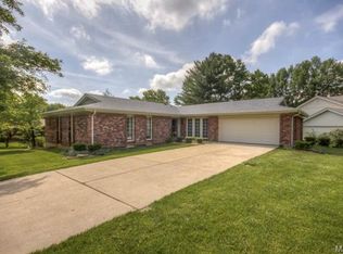 2848 Elk Peak Ct, Saint Louis, MO
