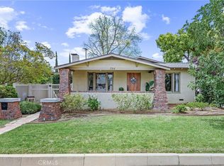 724 W 11th St, Corona, CA 92882