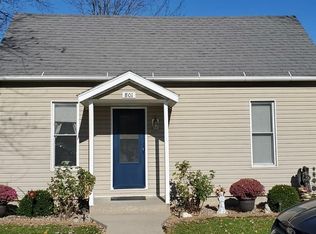 801 Walnut St, Macon, MO 63552