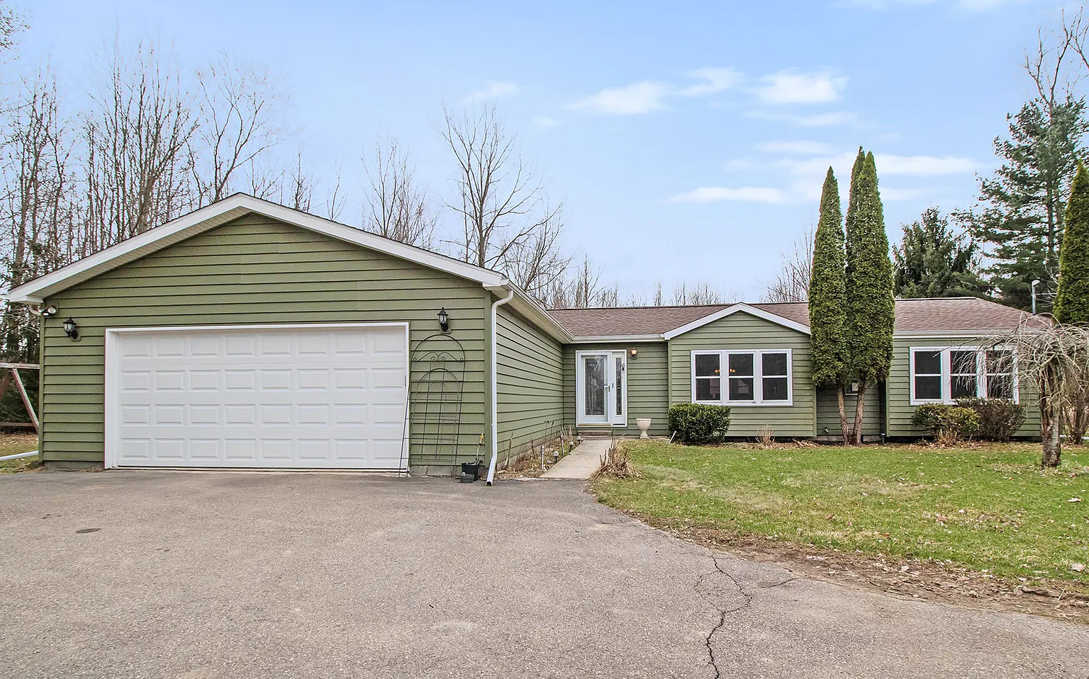 4214 Crawford Rd photo 1