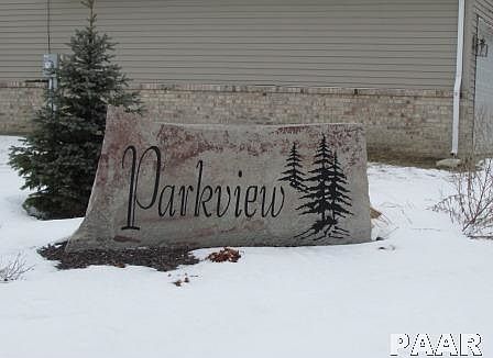 1st image of 22 Parkview Dr