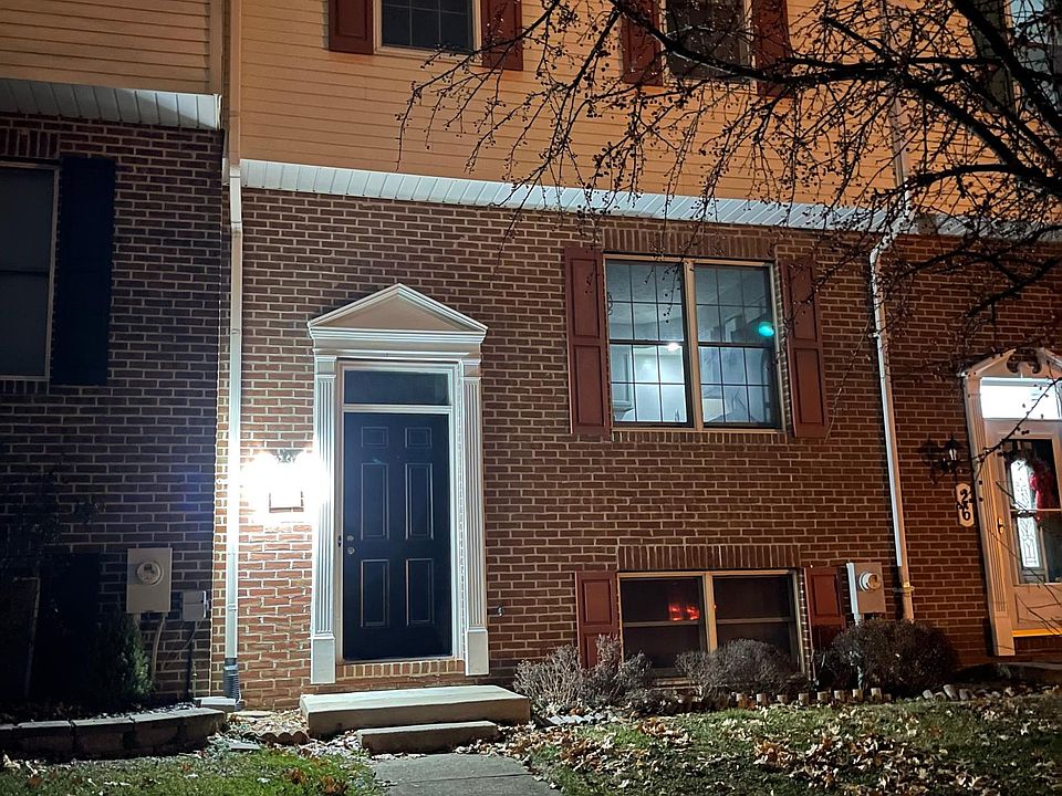 1st image of 24 Oak Crest Ct