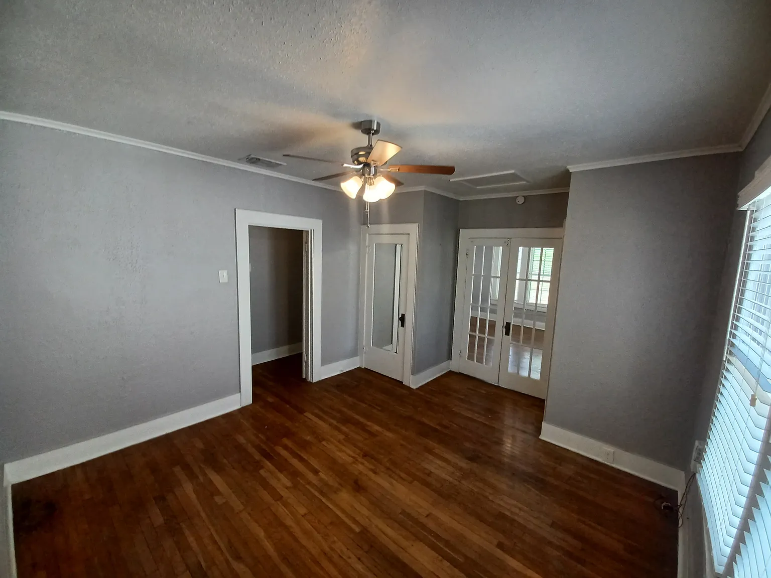 214 Funston Place — Photo 3