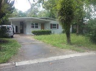 1852 Banbury Rd, Jacksonville, FL 32211