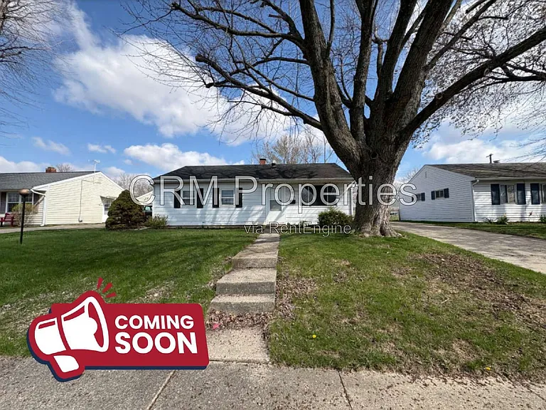 1936 Lynwood Dr — Photo 1