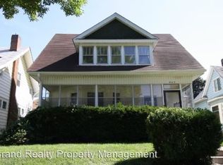 884 Iglehart Ave, Saint Paul, MN 55104