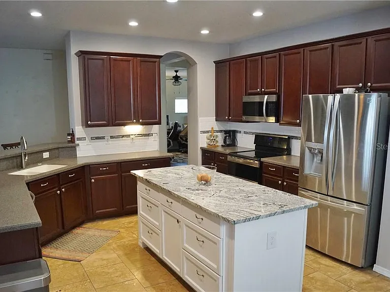 1742 Mira Lago Cir — Photo 16