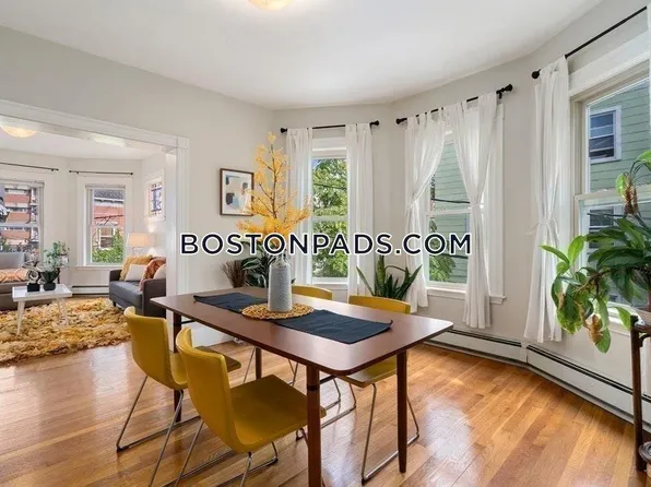 19 Stone Ave Unit 19B, Somerville, MA 02143