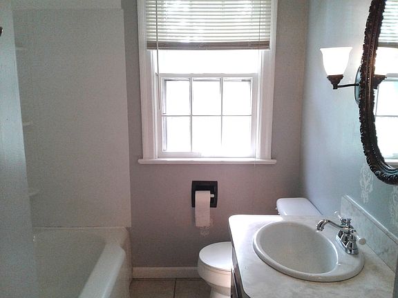 5th image of 1513 Hosmer St
