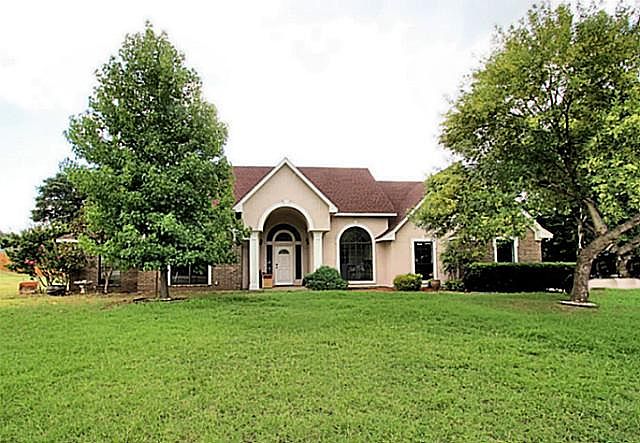 1st image of 11115 S Hunter Hill Ln