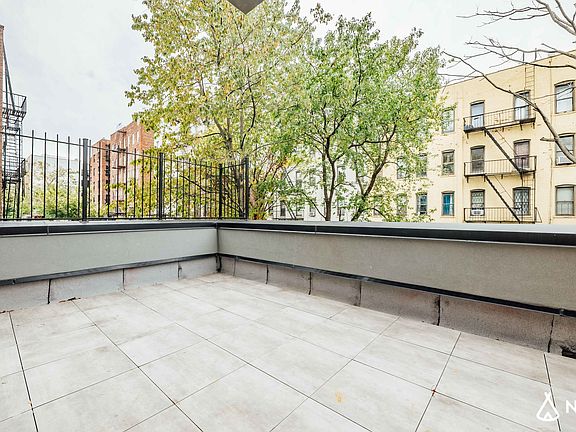 2nd image of 830 Flatbush Ave APT 3D