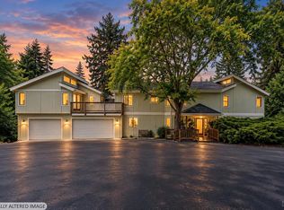819 Jonive Road, Sebastopol, CA 95472