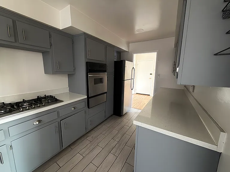 6037 Delafield Ave #3 — Photo 8