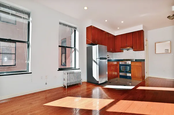 Rented by J Misrahi Realty Corp | media 3