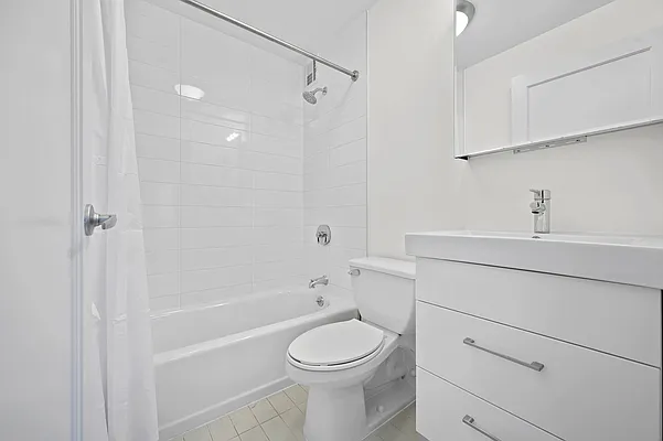 Rented by Nest Seekers International | media 16