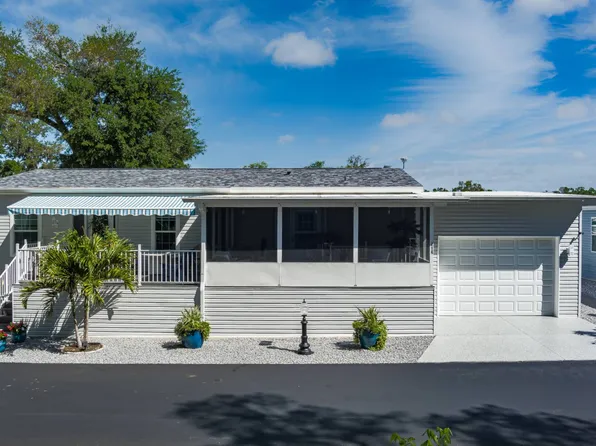 214 57th Ct E, Palmetto, FL 34221