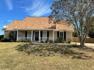 13 McLendon Rd, Fort Mitchell, AL 36856
