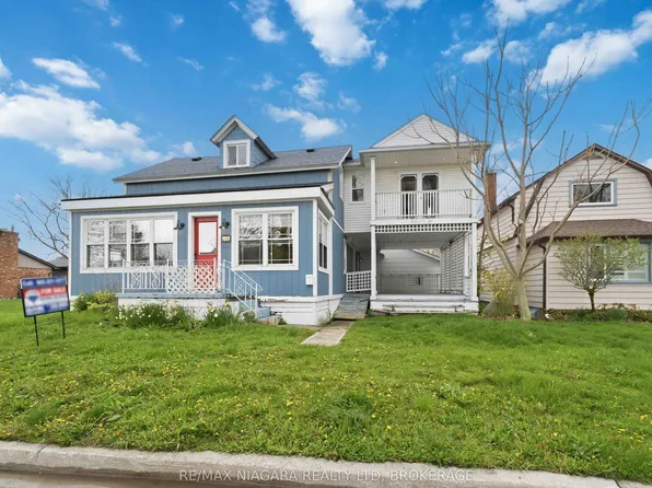 696 Lakeshore Rd, Fort Erie, ON L2A 1C1