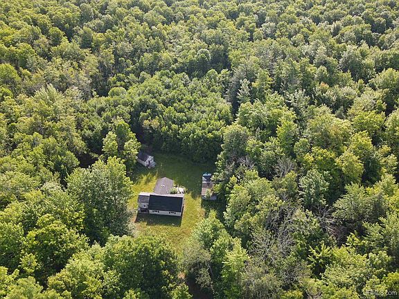 21766 Lower Skanee Rd, Skanee, MI 49962 | MLS #50116287 | Zillow