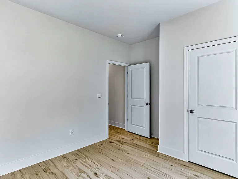 806 Dorset Stream Dr — Photo 25