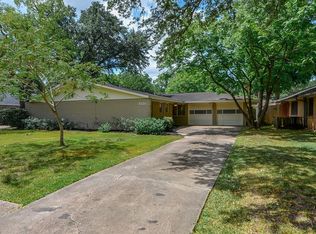 6131 Shadow Crest St, Houston, TX 77074