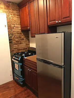 Rented by Brandon Sassouni, LREB | media 24