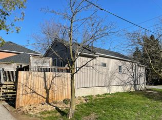 598 N Lake Rd, Richmond Hill, ON L4E3B8