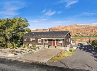 24 N Hidden Valley Rd, Leeds, UT 84746