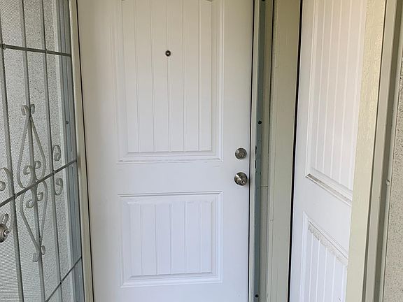 4th image of 601 Wisconsin St #K