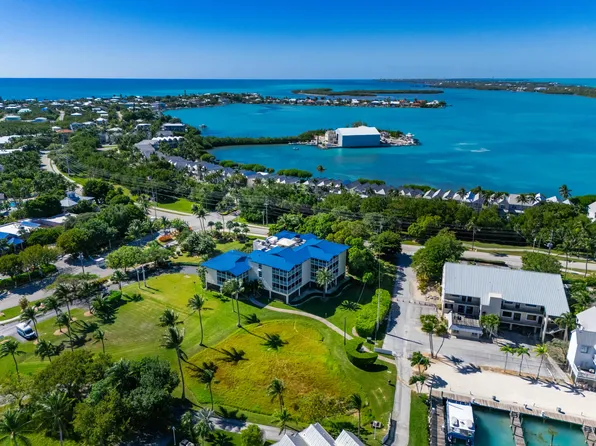 8304 Marina Villa Dr, Marathon, FL 33050