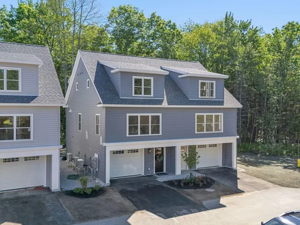 13 Creekside Court #7, Kennebunk, ME 04043