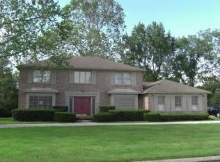 22405 Chatsford Circuit, Southfield, MI 48034