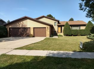 3325 20th St S, Fargo, ND 58104
