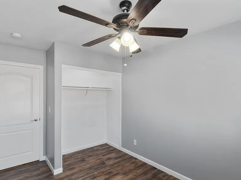 Large Renovated 3-Bed/2.5-Bath Townhomes at a Great Price with Covered Parking Included — Photo 18