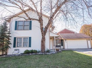1716 Masters Ln, Lexington, KY