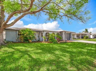 6812 Sandalwood Dr, Port Richey, FL 34668