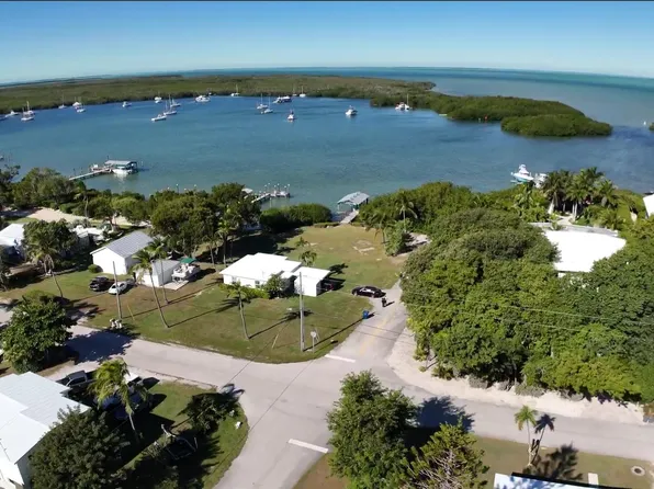 180 Harborview Dr, Tavernier, FL 33070