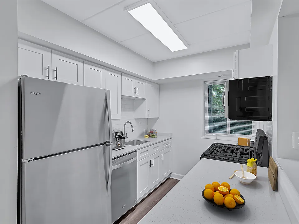 Hillstone Apartments