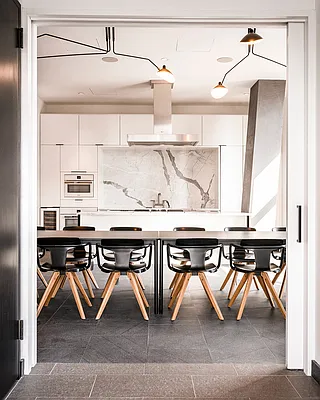 Rented by MNS | media 34