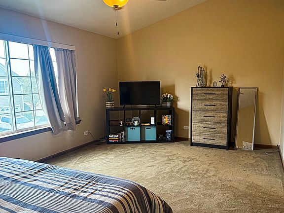 4th image of 1567 Spaulding Rd