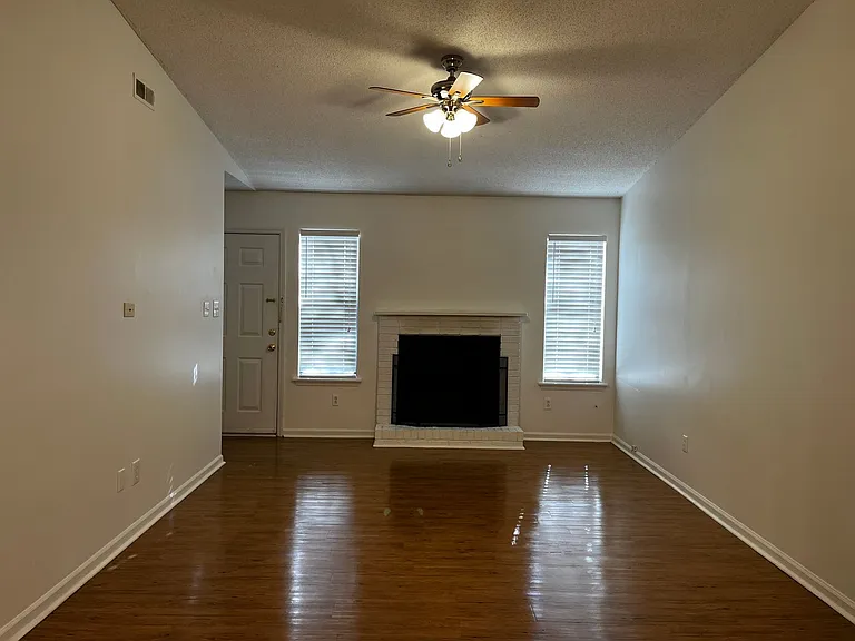 2424 Educational Dr — Photo 4