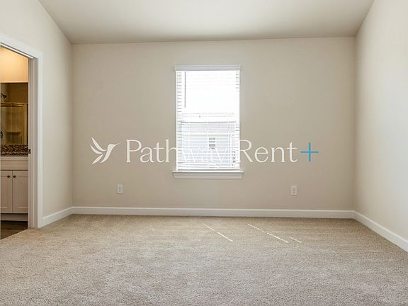 5th image of 3420 Quintana Dr
